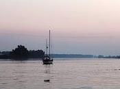 panacea cruceros surcando Guadalquivir