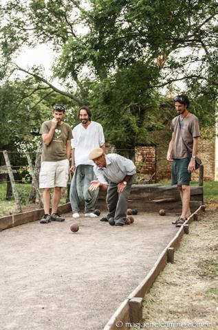 Pulpería en Campodónico (el día que jugamos por primera vez a las bochas) 12-46