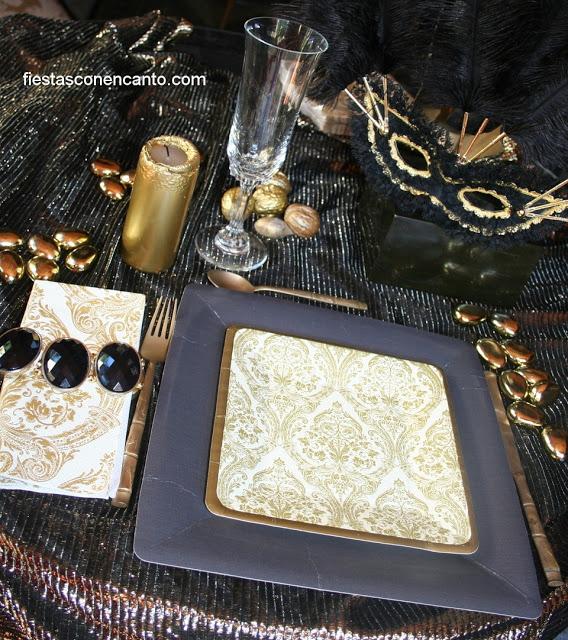 Decoración mesa Carnaval de Venecia