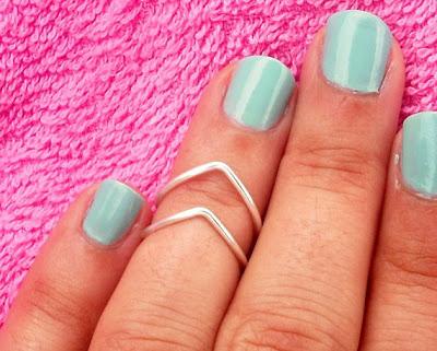 Lovely Knuckle Ring