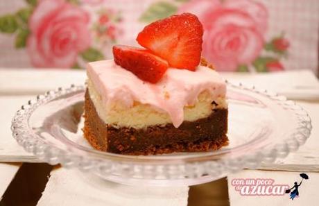 Brownie Cheesecake de fresas