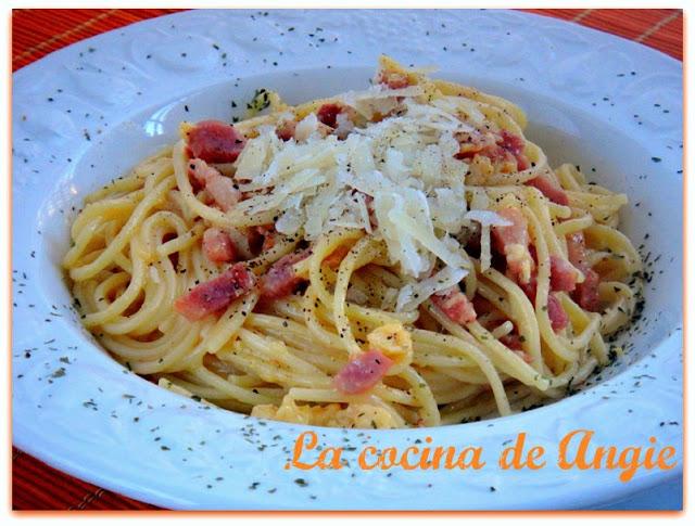 ESPAGUETIS CARBONARA SIN NATA