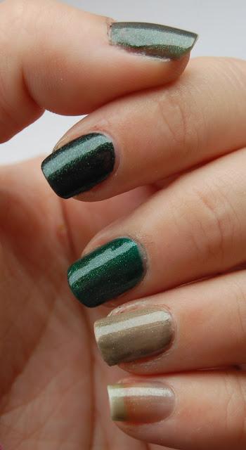 Review: 402 Negro jelly con glitter verde muy fino - Yes love. Review: 402 Negro jelly con glitter verde muy fino - Yes love.