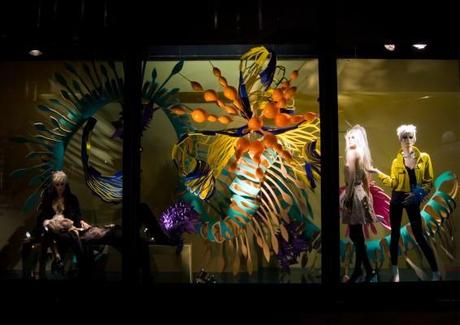 Futuristic flowers by Hsiao-Chi Tsai & Kimiya Yoshikawa Futuristic flowers by Hsiao-Chi Tsai & Kimiya Yoshikawa