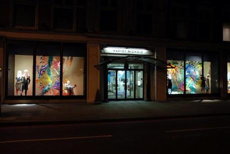 Futuristic flowers by Hsiao-Chi Tsai & Kimiya Yoshikawa Futuristic flowers by Hsiao-Chi Tsai & Kimiya Yoshikawa