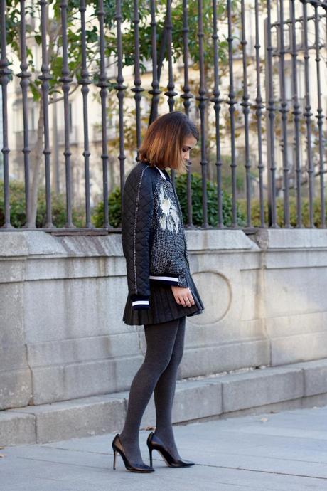 BLACK & GREY BLACK & GREY