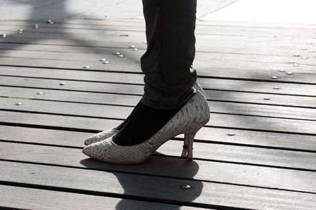 MaxiFular= bufanda, poncho…