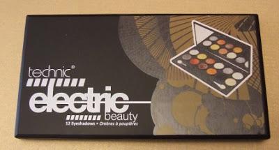 Paleta “Metalix Eyeshadow Compact” de TECHNIC Paleta “Metalix Eyeshadow Compact” de TECHNIC