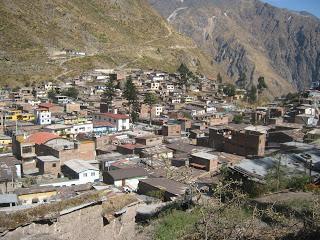 SAN MATEO: MOCHILEANDO EN LOS CONFINES DE HUAROCHIRÍ SAN MATEO: MOCHILEANDO EN LOS CONFINES DE HUAROCHIRÍ