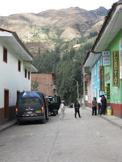 HUARAZ III: CHAVIN DE HUANTAR Y QUEROCOCHA