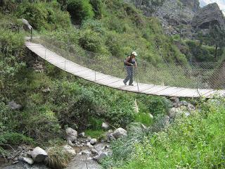 MATUCANA: LA CAIDA DE AGUA Y LA MIA TAMBIÉN!!!