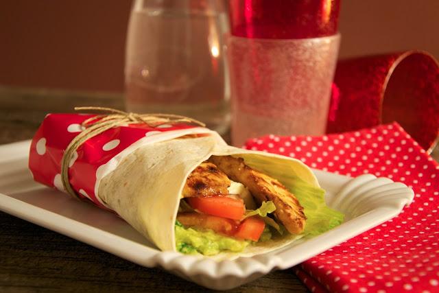 Wrap con pollo y guacamole