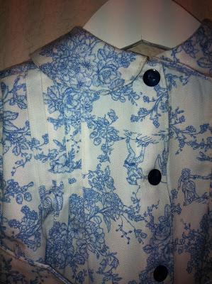 Volvemos con Toile... una ranita azul para Miguel