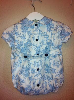 Volvemos con Toile... una ranita azul para Miguel