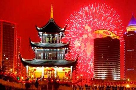 China dio la bienvenida al Año de la Serpiente