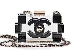 ¿Pagarías más de 1.700 euros por un bolso de plástico de Chanel?