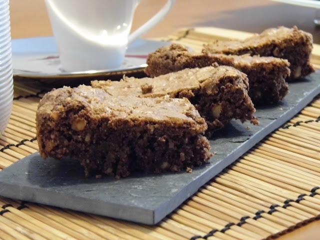 BROWNIES, LA TENTACIÓN QUE TE SACA DE APUROS