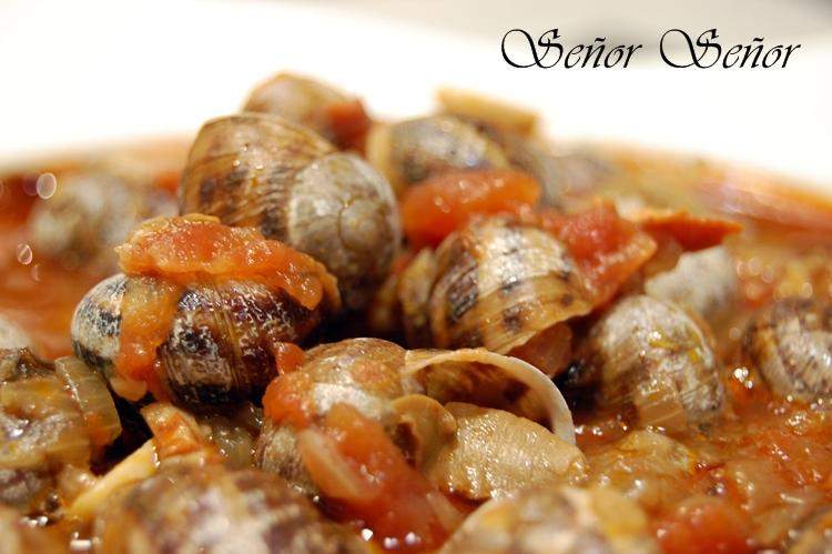 Caracoles guisados