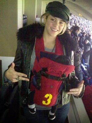 Shakira llevó al pequeño Milan a su primer partido de fútbol