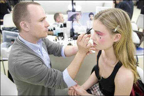 LA CONDESA DU BARRY Y LA CORTE DE LUIS XV INSPIRAN LA ALTA COSTURA DE CHANEL