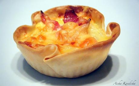 TARTALETAS DE TORTILLA CON BACON Y QUESO TARTALETAS DE TORTILLA CON BACON Y QUESO