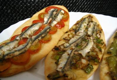 COCAS DE BOQUERONES