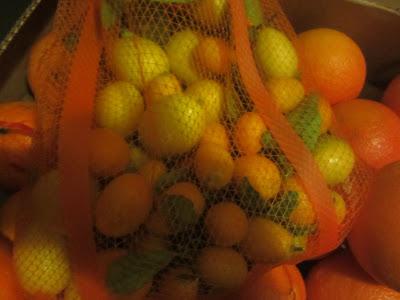 Que hay dentro d ela caja de...Naranas Ché