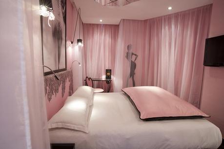 Desde el pecado Parisino, Hotel Vice Versa