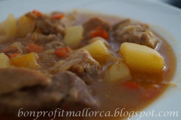 sopa goulash