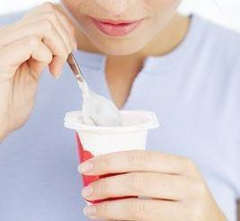 Comer yogurt puede ayudar a reducir el riesgo de presión arterial alta