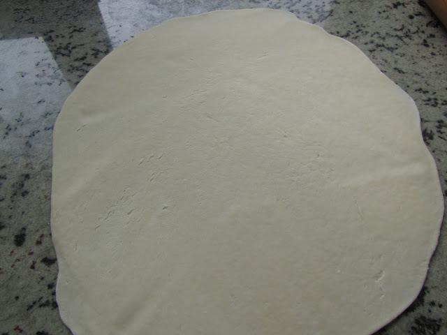 Empanada de calabacín, huevo y mozzarella