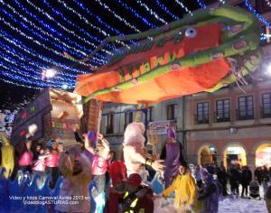 Carnaval Aviles 2013: Descenso Galiana. Video y fotos