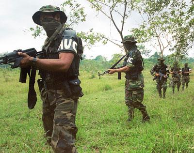 Paramilitares colombianos: “Fuimos formados por agentes y estructuras estatales”