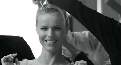 LA REFORMULACIÓN DE CAPTURE TOTALE, DE DIOR, CON EVA HERZIGOVA COMO NUEVA IMAGEN DE LA LÍNEA