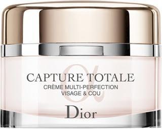 LA REFORMULACIÓN DE CAPTURE TOTALE, DE DIOR, CON EVA HERZIGOVA COMO NUEVA IMAGEN DE LA LÍNEA