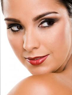 COMO CONSEGUIR UNAS CEJAS PERFECTAS Y ATRACTIVAS