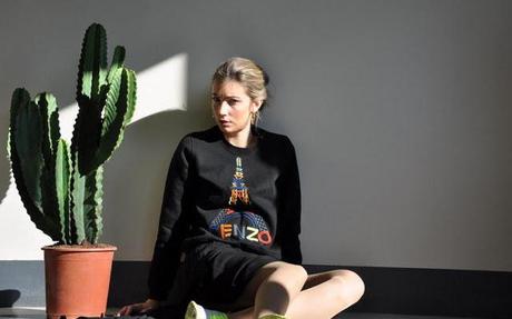 Eiffel Tower Kenzo jumper thanks to Chicnova!