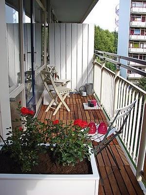 Una jardinera con tablero de mdf