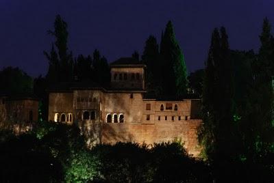 Versos moriscos en el metro de Madrid
