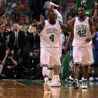 Los Celtics se coronan reyes en el Este