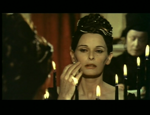 vlcsnap-387278 La mataré para ti: Ceremonia sangrienta, el vampirismo sociopolítico de Jorge Grau. Superstición y desmitificación, otro fantaterror español fue posible