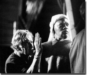 Caida y auge, una segunda oportunidad para John Frankenheimer en Cinearchivo: Profecía maldita/El reto del samurai, de la autoría a la artesanía