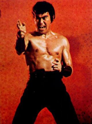 Solo mi cara es más dura que mis manos: Return of the Street Fighter. Sonny Chiba o la acción marcial japonesa