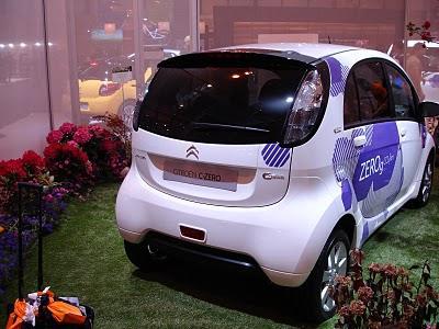 Visita al Salón del Vehículo Ecológico y la Movilidad Sostenible