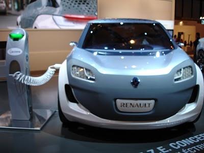 Visita al Salón del Vehículo Ecológico y la Movilidad Sostenible