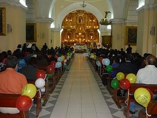 Asistentes a la celebración de la Jornada Mundial de la Infancia Misionera en la ciudad de Trujillo (Mayo del 2010)