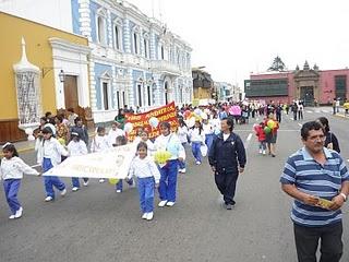 Asistentes a la celebración de la Jornada Mundial de la Infancia Misionera en la ciudad de Trujillo (Mayo del 2010)