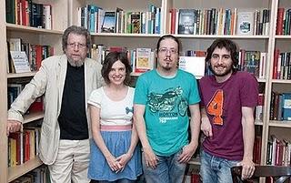 Revista Leer: Editar en las afueras