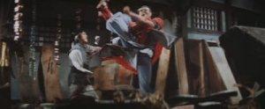 ¿Que es psicotrónico? !Psicotrónico eres tú!: La guillotina voladora, las absurdas hazañas del Luchador Manco parte II. Jimmy Wang Yu y las coreografías mortales del kung-fu, en los 70 no había límites.