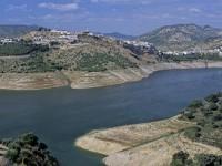 Iznájar, el gran mar interior